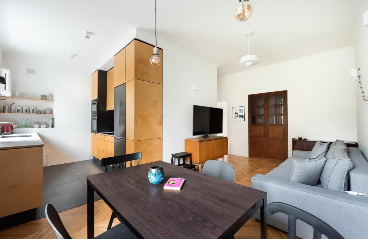 Plac Wilsona Comfy Apartment Варшава Экстерьер фото