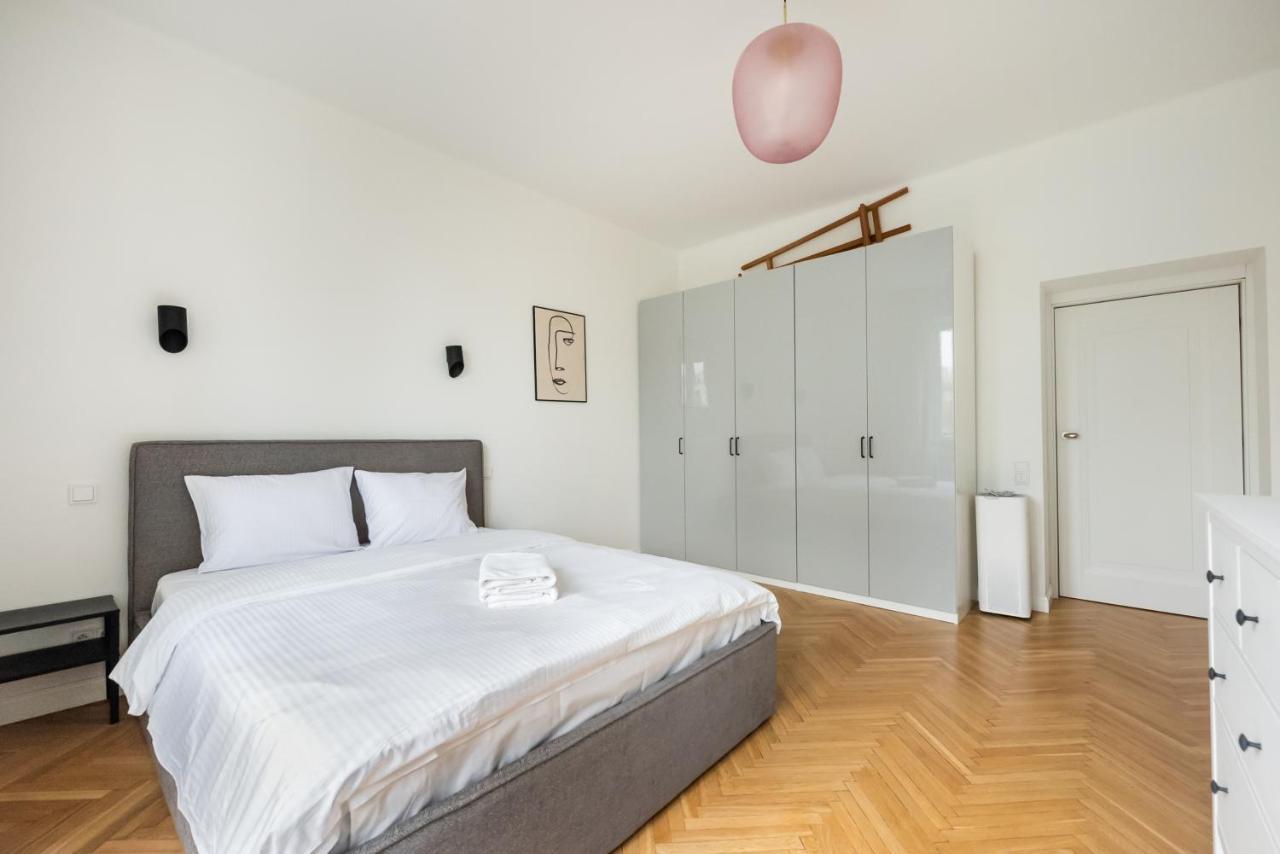 Plac Wilsona Comfy Apartment Варшава Экстерьер фото
